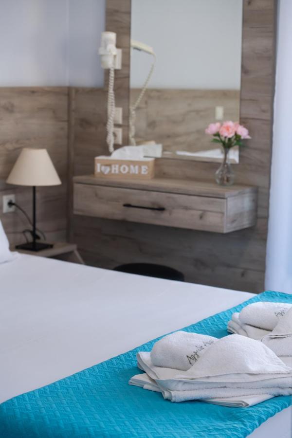 Aggelos Apartments & Deluxe Studios Nydri  Bagian luar foto